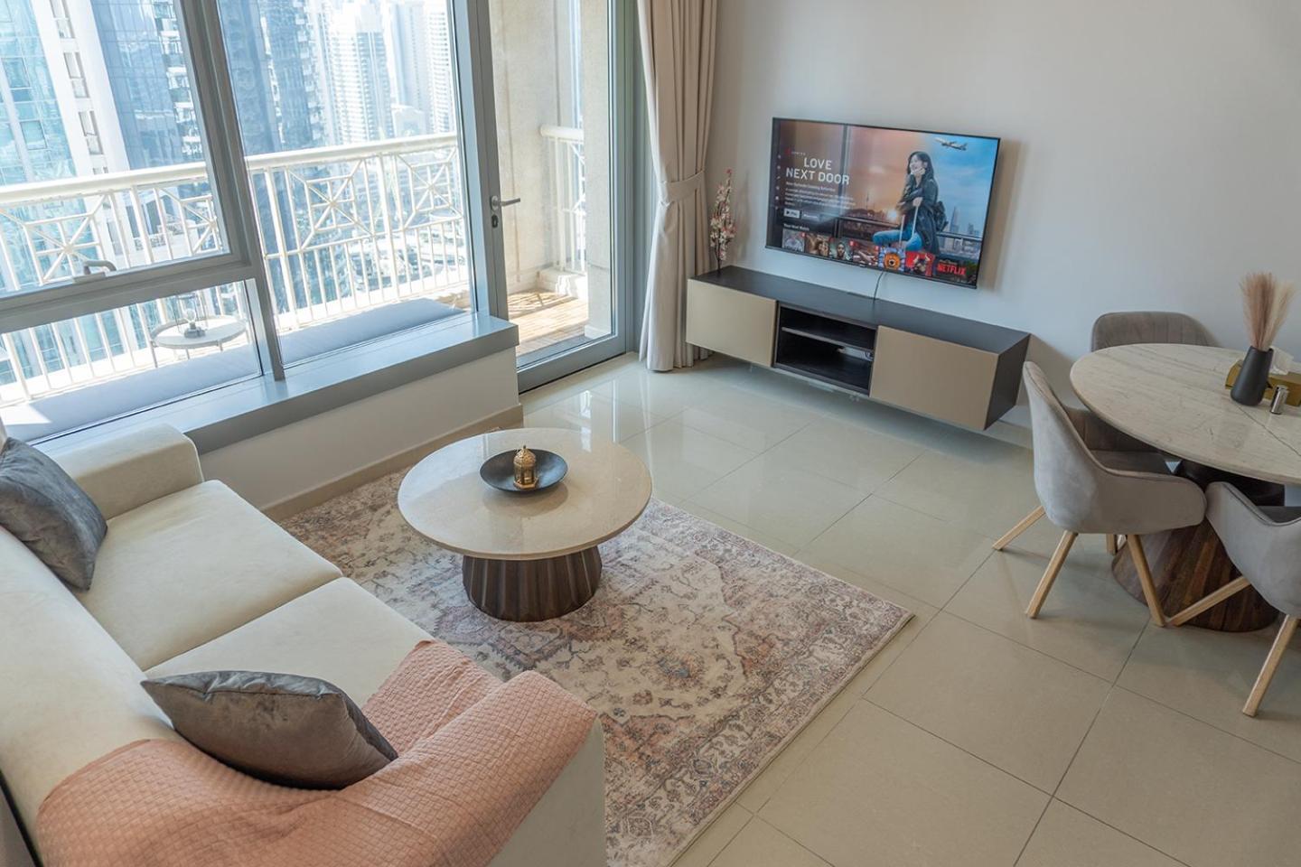 Downtown Oasis, Burj Khalifa Views, Luxury Amenities Apartment Dubai Exterior foto